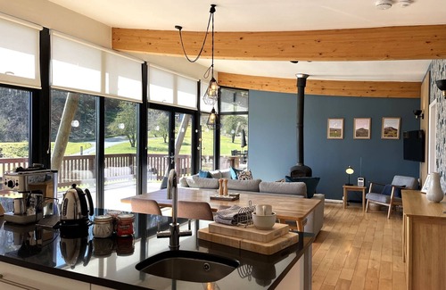 Richmond Cottage | Comfortable Yorkshire Dales Retreat for 6 Guests