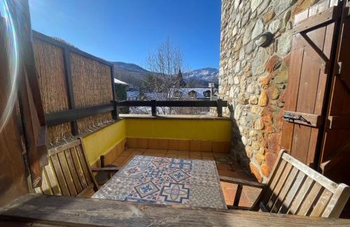 Anciles Apartment | Pet-Friendly Retreat at Anciles Apartamento - Villmor