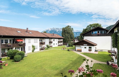 Oberaudorf Apartment | Premium A1 Apartment with Terrace and Spa Amenities