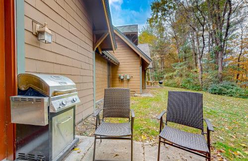Proctorsville House | Inviting A1 at Castle Hill - Family-Friendly Townhome