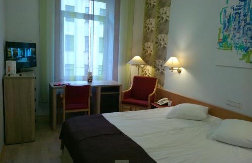 Avoti Hotel | Budget-Friendly A1 Hotel in Riga City Center with Pool