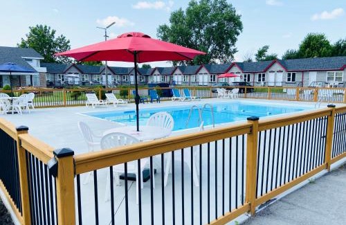 Niagara Falls Hotel | Family-Friendly A1 Inn Niagara Falls with Pool Access