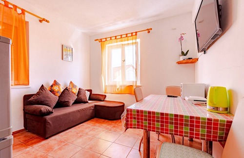 Cove Tri Zala (Zrnovo) Apartment | Beachside Oasis: 10/10 Rated Ocean View Apartment