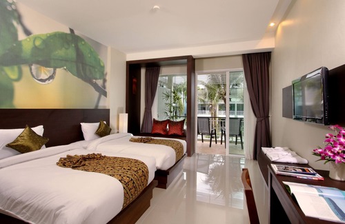Phuket Resort | Relax at A2 Pool Resort: Family-Friendly Getaway