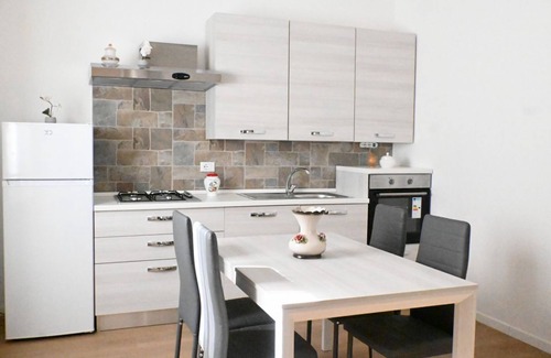Poggio Apartment | Discover A20 Poggio: Pet-Friendly Villa with Spa & Kitchen