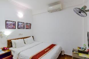 Ba Dinh Hotel | Family-Friendly A25 Hotel - Đội Cấn 1 with High Ratings
