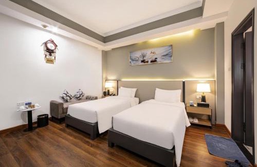 Hang Bai Hotel | Discover A25 Hotel - 12 Phố Huế with Family-Friendly Features