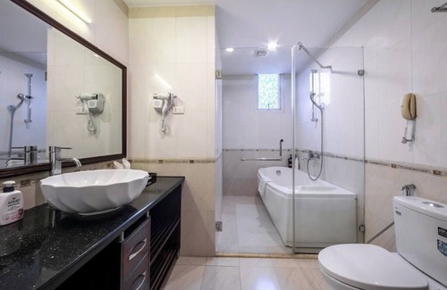 Hang Bai Hotel | Discover A25 Hotel - 15 Tran Quoc Toan with Family-Friendly Amenities
