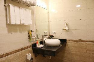 Hang Dao Hotel | Discover A25 Hotel - 19 Chả Cá with Family-Friendly Amenities