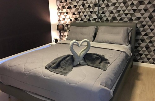 Nong Phlap Apartment | Relaxing Hua Hin Condo with Pool & Breakfast Included