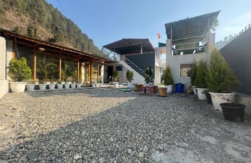 Kaul House | Experience Bhimtal at Gurugram Resort: Pet-Friendly Retreat