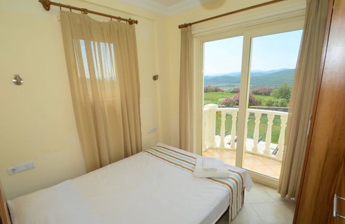 Bogazici Apartment | A9 Bodrum Flamingo 3 Bedroom Triplex Villa with Private Pool