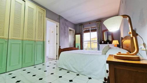 Alhendin House | Family-Friendly AA Guest - Mulhacén del Jardín Retreat