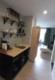 Boskoop Apartment | Relax in Comfort with Sauna and Hot Tub Amenities