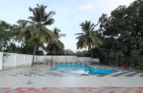 Manchanabele Hotel | Family-Friendly Getaway at Aaditya Greens with Pool Access