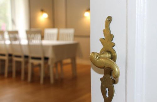 Grenaa Bed & Breakfast | Family-Friendly Aagaard with Wheelchair Access Awaits You