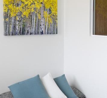 Lantinen District Hotel | Welcoming Aalto Inn: Family-Friendly with Great Reviews