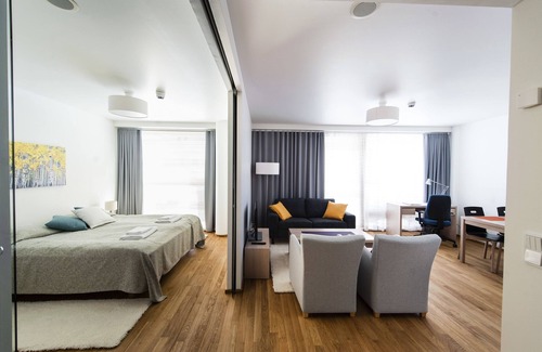 Lantinen District Hotel | Discover Aalto Inn: Family-Friendly Stay with Breakfast