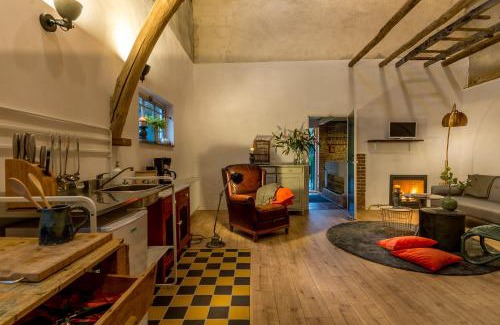 Nuth Apartment | Idyllic Aan de Holle Weg: Pet-Friendly Countryside Retreat