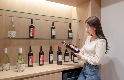Cheongju Hotel | Family-Friendly Hyoosik Aank Hotel with Hot Tub in Cheongju