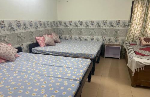 Uttarkashi House | Discover Aaram Homestay: Family-Friendly Comfort Awaits