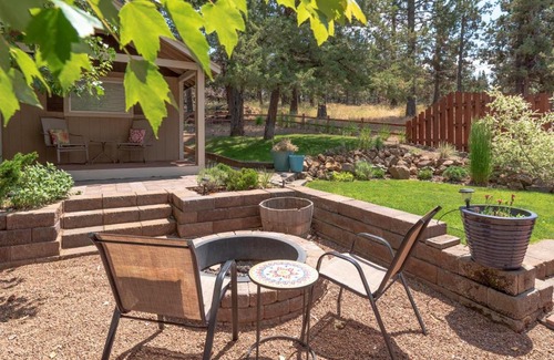 Old Farm District House | Discover Aaron Way: Family-Friendly & Pet Welcoming Stay