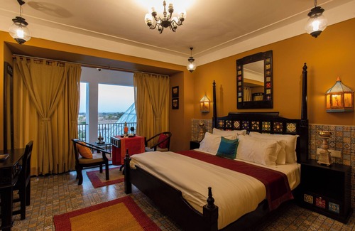 Kalavad Hotel | AARYA CLUB AND RESORTS