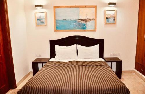 Chittaranjan House | Discover Aashianaa Gracious Living: Family-Friendly Retreat