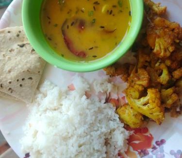 Ujjain House | Cozy Aashirwad Grandma Homestay with Breakfast Included