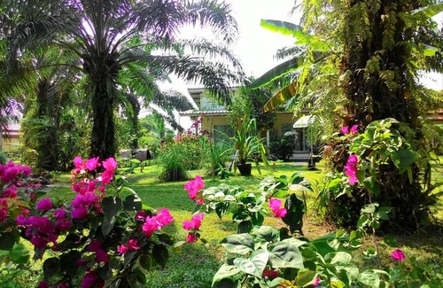 Khuekkhak House | Inviting Aathid Garden Khao Lak: Oceanfront Retreat Awaits