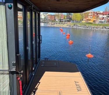 Savonlinna Boat Rental | Aava Floating Villa 25