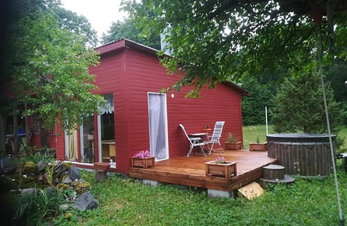 Eiste House | Pet-Friendly Aaviku Holiday Home with Hot Tub & Kitchen
