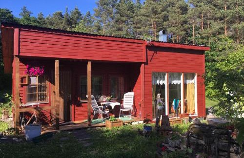 Eiste House | Pet-Friendly Aaviku Holiday Home with Hot Tub & Kitchen