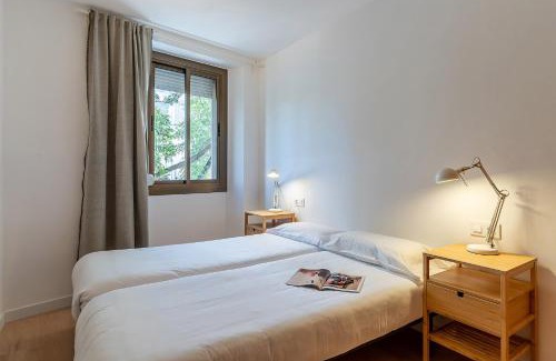 La Ribera Apartment | Stylish AB Cozy Flat in El Born – 4-Star Family Stay
