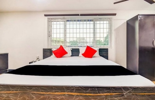 Ram Nagar Hotel | Budget-Friendly AB Merridian with Breakfast & Family Amenities