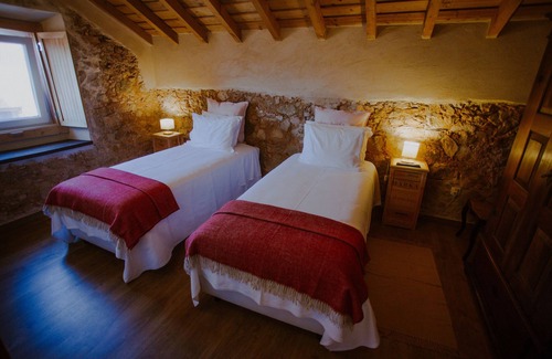 Alenquer Bed & Breakfast | Experience Aba da Serra: Relaxing Rural Getaway with Pool