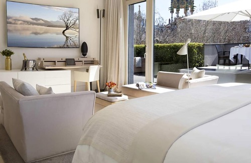 Sant Gervasi – la Bonanova Hotel | Indulge at ABaC Restaurant & Hotel - Rated 9.4/10!