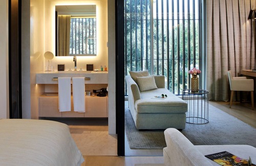 Sant Gervasi – la Bonanova Hotel | Indulge at ABaC Restaurant & Hotel - Rated 9.4/10!