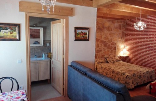 Vega de Santa Maria Apartment | Family-Friendly Escape at Abadía del Marqués de Avila