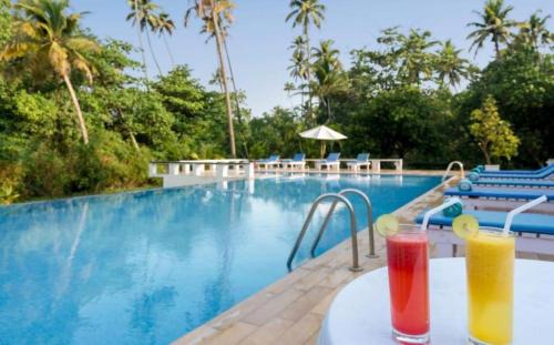 Mararikulam Resort | Tranquil Abad Turtle Beach with Oceanfront Pool Access