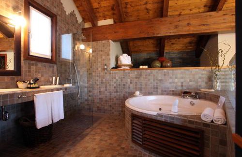 Tramacastilla de Tena Hotel | Experience Comfort at Abadia del Pirineo - 4-Star Retreat