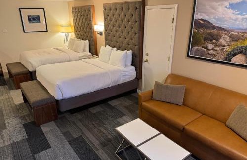 Monticello Hotel | Welcoming Abajo Lodge: Family-Friendly & Pet Accessible