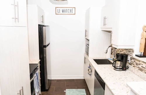 Sainte-Marie Condo | Abanico Central Studio: Ideal for Long Stays with Spa