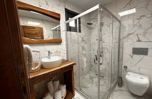 Bolu Hotel | Exceptional Abant Pelit: Family-Friendly with Breakfast