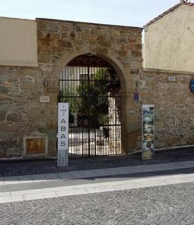 Ales House | Pet-Friendly Retreat at Abas Ristorante Pizzeria Affittacamere
