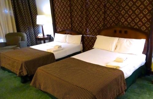 Abasto Hotel | Discover Abasto Hotel: 4-Star Stay with Pool & Hot Tub