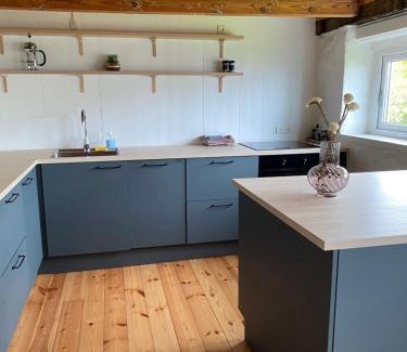 Mivagur Villa | Guest Rated 10/10: Abbasa hús - Grandpa's House Awaiting You