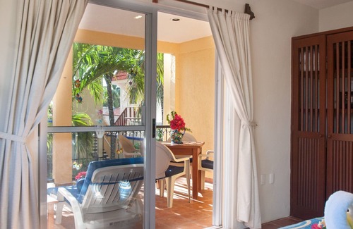 Puerto Morelos Apartment | Relax at Abbey del Sol with Oceanfront Views and Pool