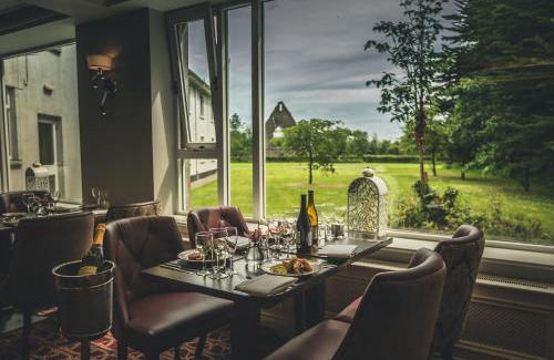 Roscommon Hotel | Discover Abbey Hotel Roscommon: Oceanfront Relaxation Awaits