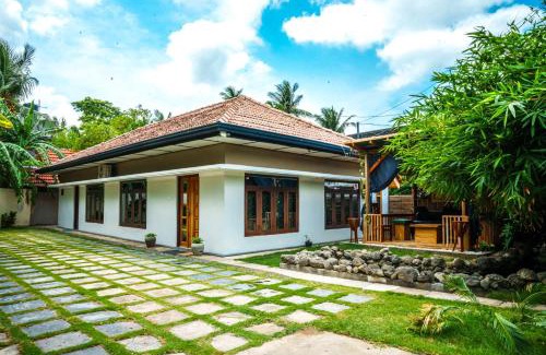 Jaffna Villa | Family-Friendly Abi Holiday Home in Jaffna Town